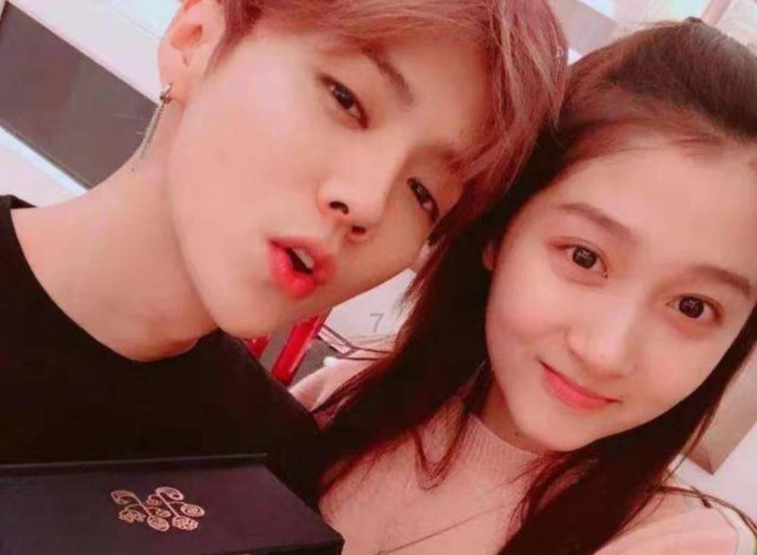 我离过婚有孩子找了个比我小10岁的女孩怀孕了我该怎么办游戏画面