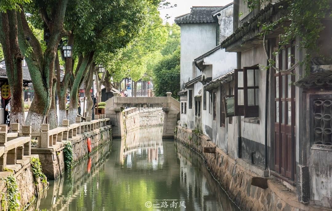 记者:萨拉戈萨准备立刻加盟拜仁,两家俱乐部正在谈判